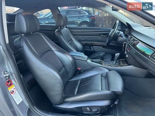 Серый БМВ 3 Серия, объемом двигателя 2.5 л и пробегом 198 тыс. км за 8990 $, фото 12 на Automoto.ua