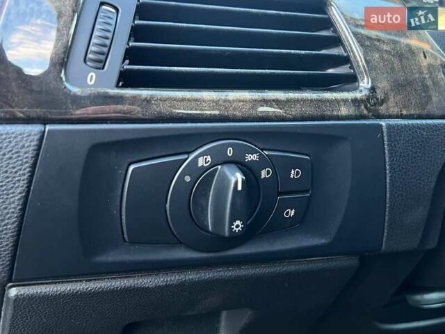 Серый БМВ 3 Серия, объемом двигателя 2.5 л и пробегом 198 тыс. км за 8990 $, фото 13 на Automoto.ua