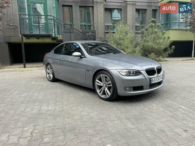 БМВ 3 Серия 2007 в Киеве на Automoto.ua Серый БМВ 3 Серия, объемом двигателя 2 л и пробегом 239 тыс. км за 9900 $, фото 3 на Automoto.ua