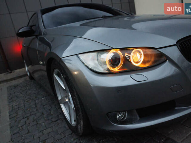 БМВ 3 Серія 2007 у Дубно на Automoto.ua Сірий БМВ 3 Серія, об'ємом двигуна 2.99 л та пробігом 230 тис. км за 12000 $, фото 11 на Automoto.ua