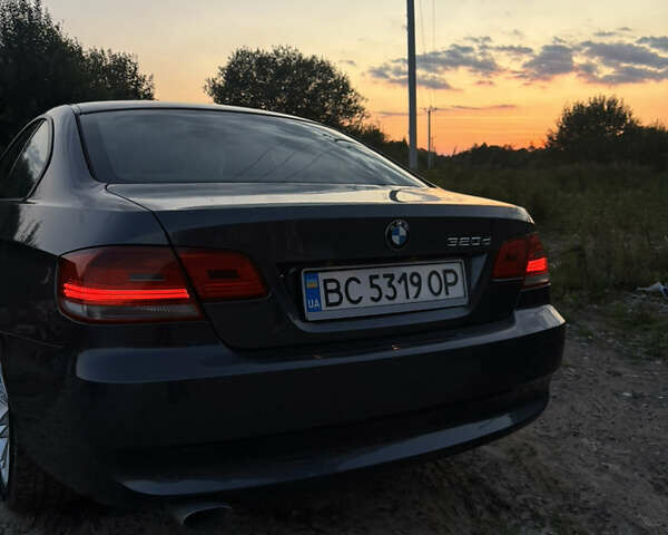 Серый БМВ 3 Серия, объемом двигателя 2 л и пробегом 243 тыс. км за 9300 $, фото 8 на Automoto.ua