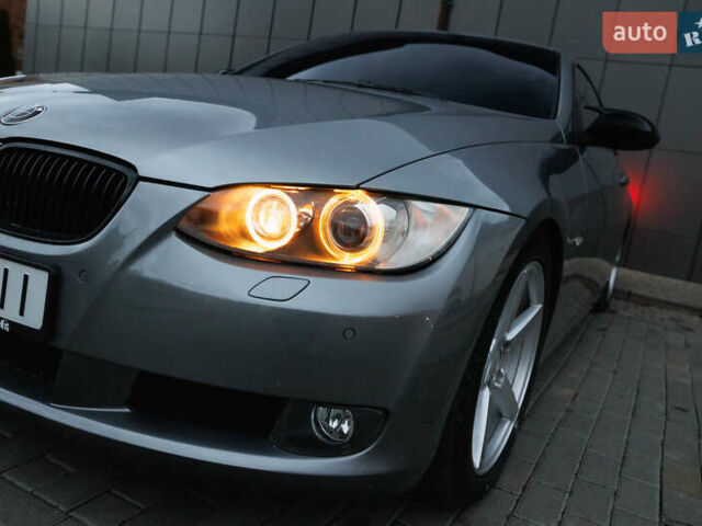 БМВ 3 Серія 2007 у Дубно на Automoto.ua Сірий БМВ 3 Серія, об'ємом двигуна 2.99 л та пробігом 230 тис. км за 12000 $, фото 12 на Automoto.ua