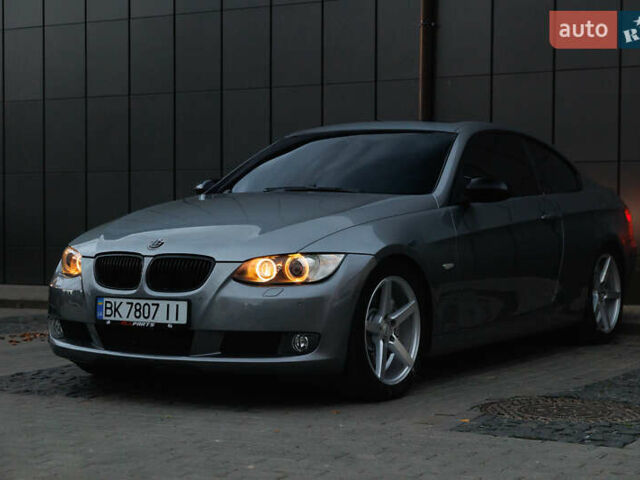 БМВ 3 Серія 2007 у Дубно на Automoto.ua Сірий БМВ 3 Серія, об'ємом двигуна 2.99 л та пробігом 230 тис. км за 12000 $, фото 2 на Automoto.ua