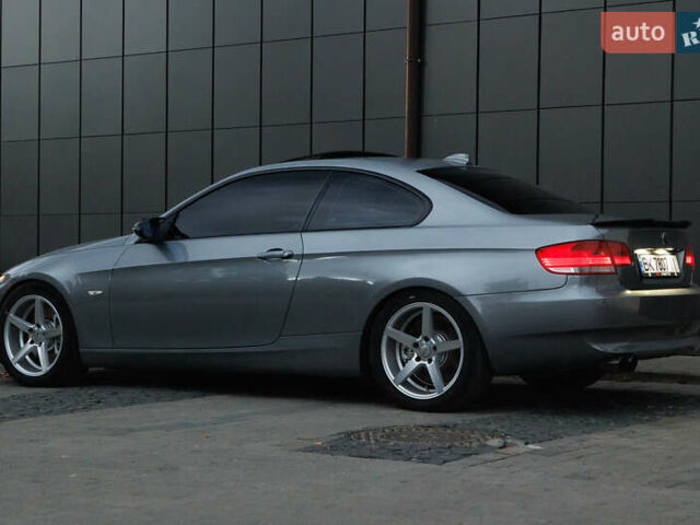 БМВ 3 Серія 2007 у Дубно на Automoto.ua Сірий БМВ 3 Серія, об'ємом двигуна 2.99 л та пробігом 230 тис. км за 12000 $, фото 18 на Automoto.ua