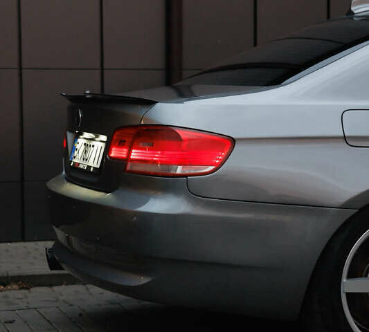 БМВ 3 Серія 2007 у Дубно на Automoto.ua Сірий БМВ 3 Серія, об'ємом двигуна 2.99 л та пробігом 230 тис. км за 12000 $, фото 31 на Automoto.ua