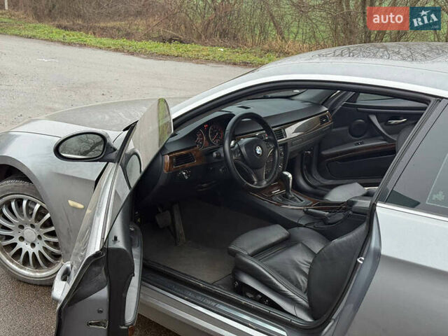 Сірий БМВ 3 Серія, об'ємом двигуна 3 л та пробігом 250 тис. км за 8500 $, фото 1 на Automoto.ua