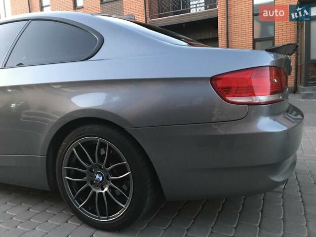 Сірий БМВ 3 Серія, об'ємом двигуна 2 л та пробігом 337 тис. км за 10300 $, фото 6 на Automoto.ua