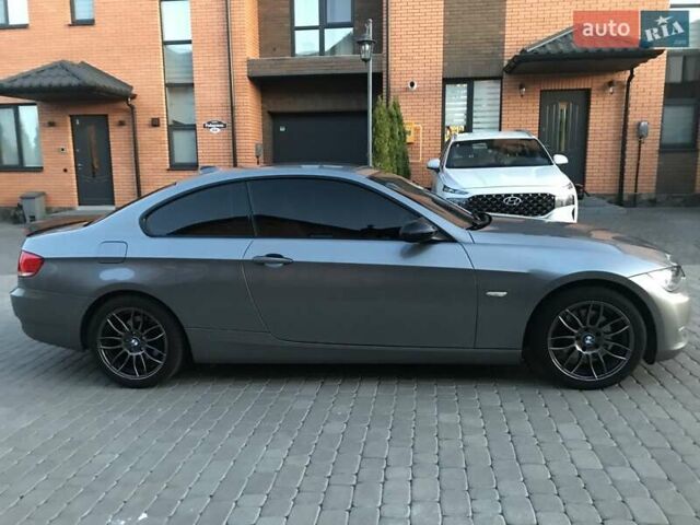 Сірий БМВ 3 Серія, об'ємом двигуна 2 л та пробігом 337 тис. км за 10300 $, фото 7 на Automoto.ua