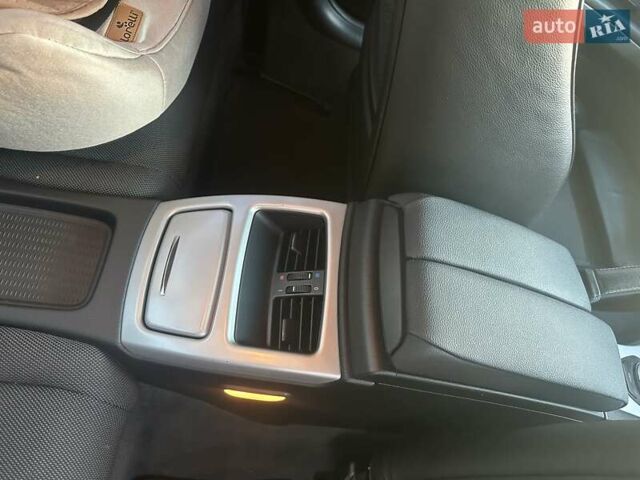 Сірий БМВ 3 Серія, об'ємом двигуна 2 л та пробігом 337 тис. км за 10300 $, фото 18 на Automoto.ua