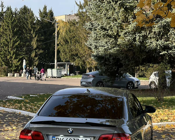 Сірий БМВ 3 Серія, об'ємом двигуна 2 л та пробігом 280 тис. км за 7900 $, фото 32 на Automoto.ua