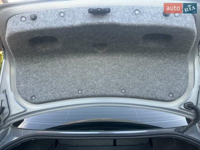 Сірий БМВ 3 Серія, об'ємом двигуна 2 л та пробігом 337 тис. км за 10300 $, фото 22 на Automoto.ua
