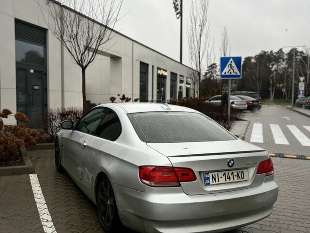 Сірий БМВ 3 Серія, об'ємом двигуна 3 л та пробігом 190 тис. км за 4800 $, фото 1 на Automoto.ua