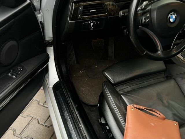 Сірий БМВ 3 Серія, об'ємом двигуна 3 л та пробігом 190 тис. км за 4800 $, фото 11 на Automoto.ua