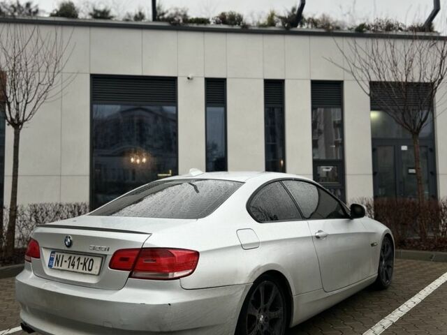 Сірий БМВ 3 Серія, об'ємом двигуна 3 л та пробігом 190 тис. км за 4800 $, фото 4 на Automoto.ua