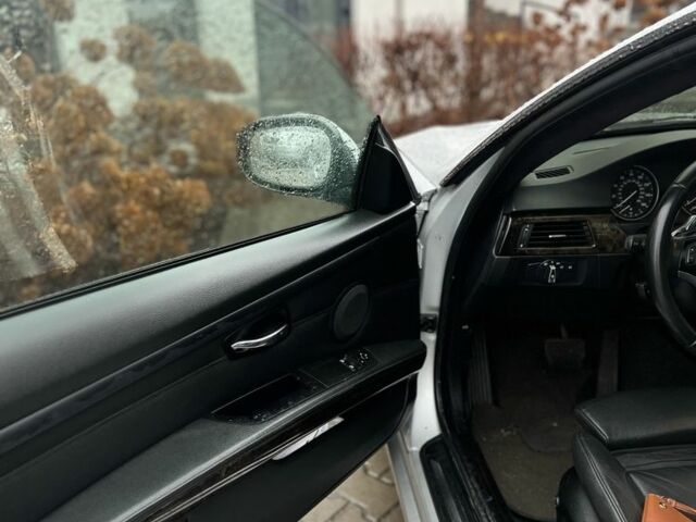 Сірий БМВ 3 Серія, об'ємом двигуна 3 л та пробігом 190 тис. км за 4800 $, фото 10 на Automoto.ua