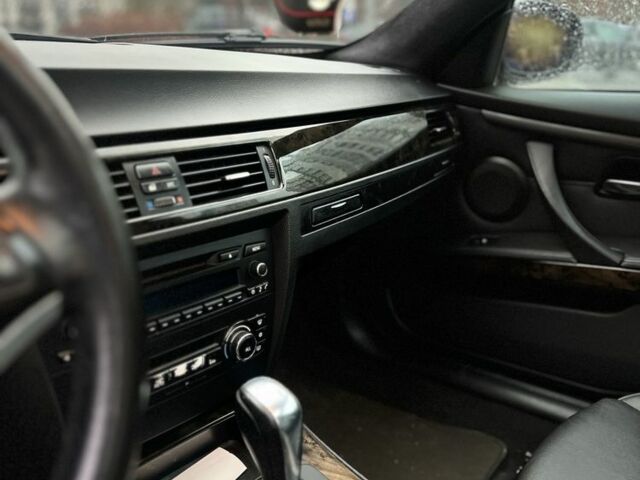 Сірий БМВ 3 Серія, об'ємом двигуна 3 л та пробігом 190 тис. км за 4800 $, фото 23 на Automoto.ua