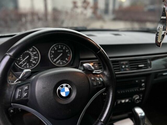 Сірий БМВ 3 Серія, об'ємом двигуна 3 л та пробігом 190 тис. км за 4800 $, фото 15 на Automoto.ua