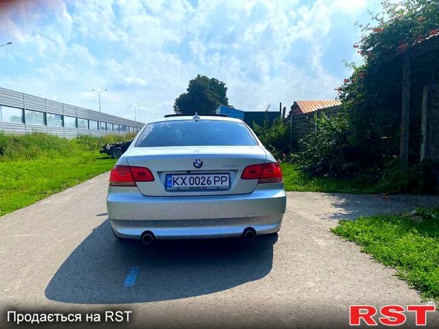 Серый БМВ 3 Серия, объемом двигателя 3 л и пробегом 162 тыс. км за 8500 $, фото 4 на Automoto.ua