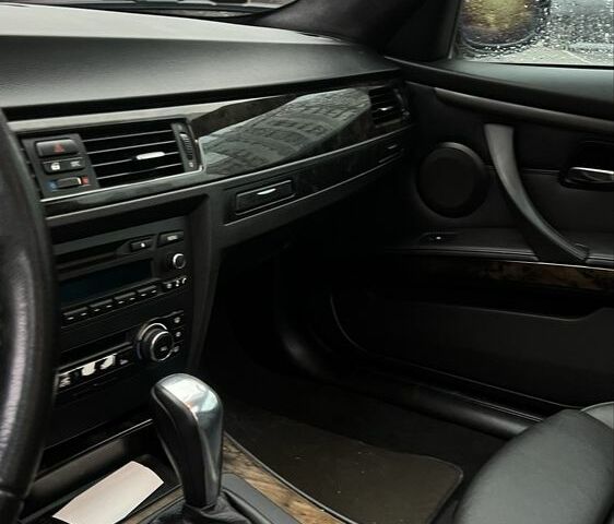 Сірий БМВ 3 Серія, об'ємом двигуна 3 л та пробігом 190 тис. км за 4800 $, фото 22 на Automoto.ua