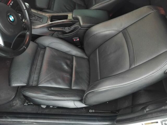 Серый БМВ 3 Серия, объемом двигателя 3 л и пробегом 198 тыс. км за 5500 $, фото 10 на Automoto.ua