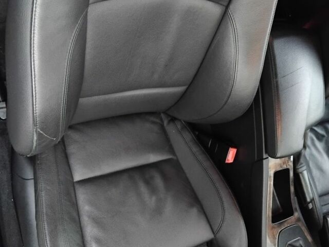 Серый БМВ 3 Серия, объемом двигателя 3 л и пробегом 198 тыс. км за 5500 $, фото 9 на Automoto.ua