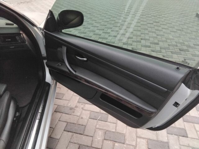 Серый БМВ 3 Серия, объемом двигателя 3 л и пробегом 198 тыс. км за 5500 $, фото 11 на Automoto.ua