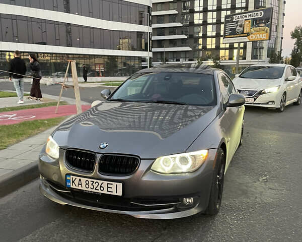 Сірий БМВ 3 Серія, об'ємом двигуна 3 л та пробігом 226 тис. км за 8500 $, фото 4 на Automoto.ua