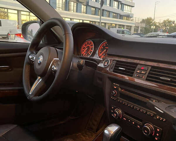 Сірий БМВ 3 Серія, об'ємом двигуна 3 л та пробігом 226 тис. км за 8500 $, фото 9 на Automoto.ua