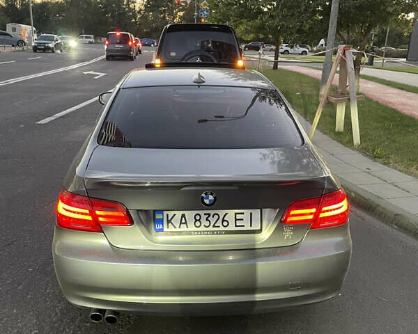 Сірий БМВ 3 Серія, об'ємом двигуна 3 л та пробігом 226 тис. км за 8500 $, фото 5 на Automoto.ua