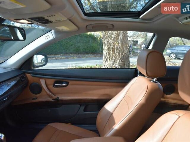 Серый БМВ 3 Серия, объемом двигателя 3 л и пробегом 132 тыс. км за 8400 $, фото 12 на Automoto.ua