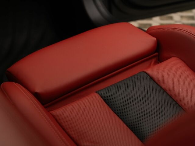 Сірий БМВ 3 Серія, об'ємом двигуна 3 л та пробігом 11 тис. км за 110000 $, фото 23 на Automoto.ua