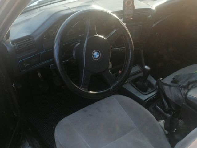 Сірий БМВ 3 Серія, об'ємом двигуна 1.6 л та пробігом 100 тис. км за 850 $, фото 5 на Automoto.ua