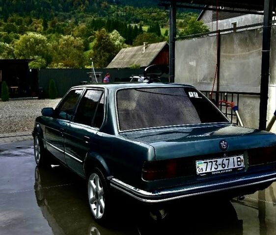 Сірий БМВ 3 Серія, об'ємом двигуна 1.8 л та пробігом 444 тис. км за 1850 $, фото 6 на Automoto.ua