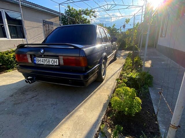 Сірий БМВ 3 Серія, об'ємом двигуна 1.8 л та пробігом 269 тис. км за 2900 $, фото 4 на Automoto.ua