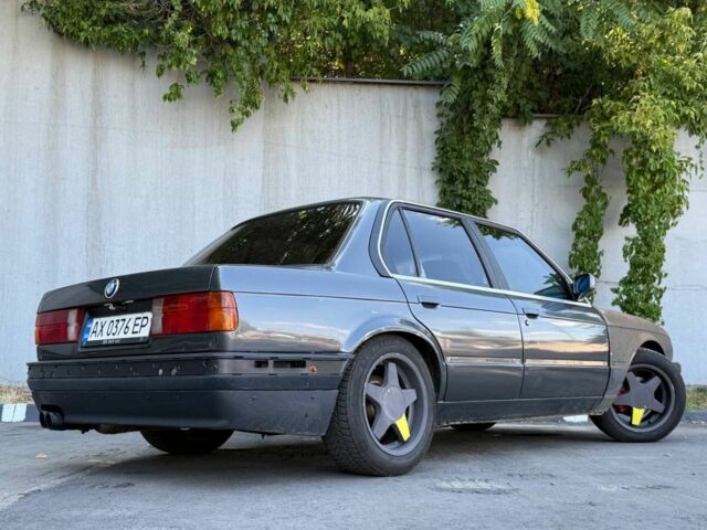Серый БМВ 3 Серия, объемом двигателя 2 л и пробегом 20 тыс. км за 2200 $, фото 3 на Automoto.ua