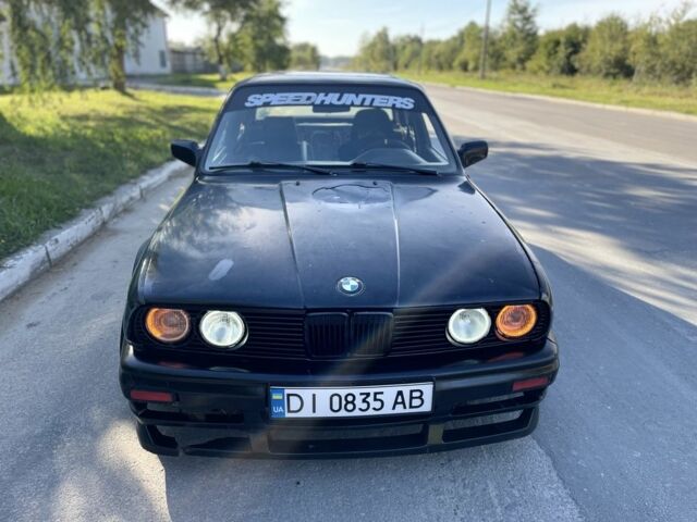 Серый БМВ 3 Серия, объемом двигателя 2 л и пробегом 10 тыс. км за 3000 $, фото 7 на Automoto.ua