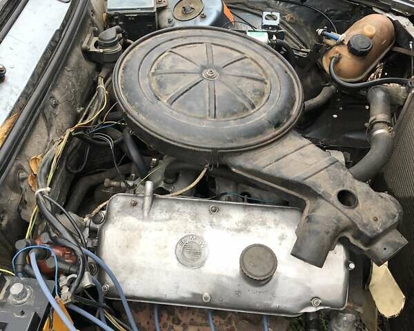 Сірий БМВ 3 Серія, об'ємом двигуна 1.8 л та пробігом 100 тис. км за 1500 $, фото 7 на Automoto.ua