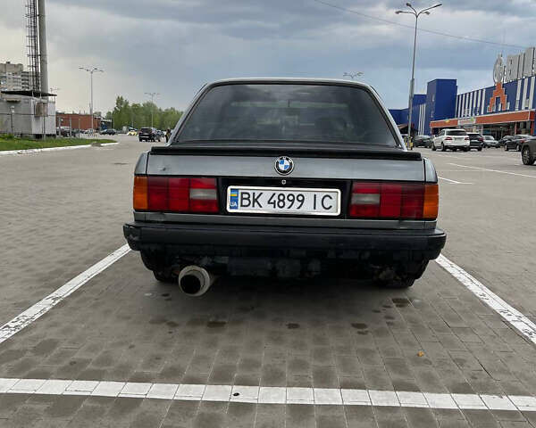 Сірий БМВ 3 Серія, об'ємом двигуна 0 л та пробігом 349 тис. км за 2100 $, фото 7 на Automoto.ua