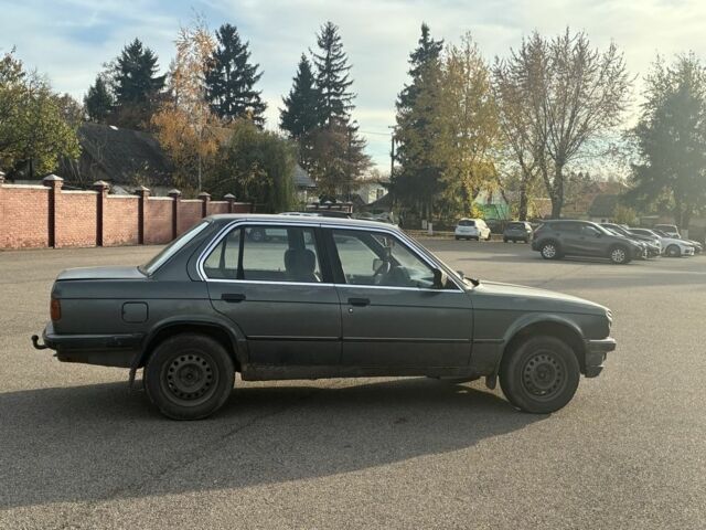 Серый БМВ 3 Серия, объемом двигателя 2.4 л и пробегом 500 тыс. км за 850 $, фото 4 на Automoto.ua