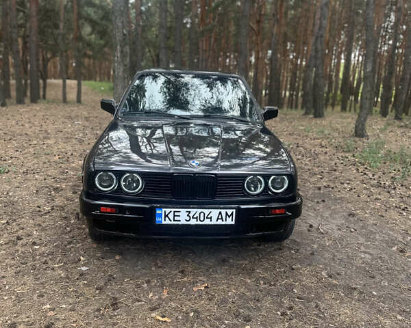 Серый БМВ 3 Серия, объемом двигателя 1.8 л и пробегом 50 тыс. км за 3000 $, фото 15 на Automoto.ua