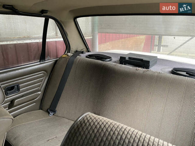 Сірий БМВ 3 Серія, об'ємом двигуна 2.44 л та пробігом 380 тис. км за 1700 $, фото 20 на Automoto.ua