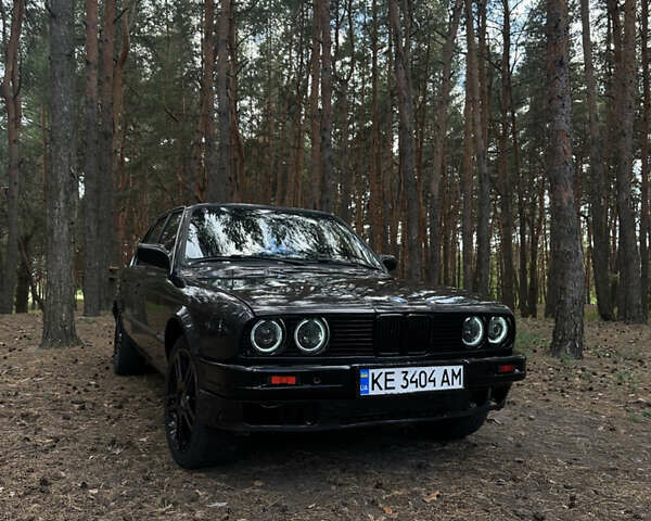 Серый БМВ 3 Серия, объемом двигателя 1.8 л и пробегом 50 тыс. км за 3000 $, фото 14 на Automoto.ua