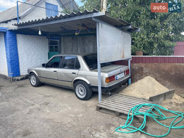 Сірий БМВ 3 Серія, об'ємом двигуна 2.44 л та пробігом 380 тис. км за 1700 $, фото 3 на Automoto.ua