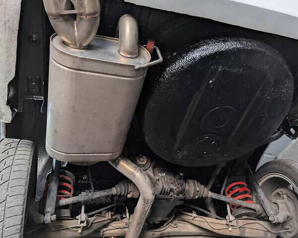 Серый БМВ 3 Серия, объемом двигателя 2.8 л и пробегом 360 тыс. км за 7500 $, фото 3 на Automoto.ua