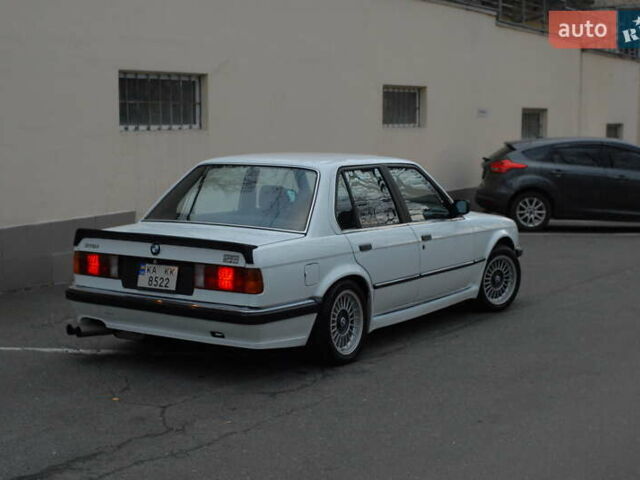 Серый БМВ 3 Серия, объемом двигателя 2.8 л и пробегом 360 тыс. км за 7500 $, фото 4 на Automoto.ua