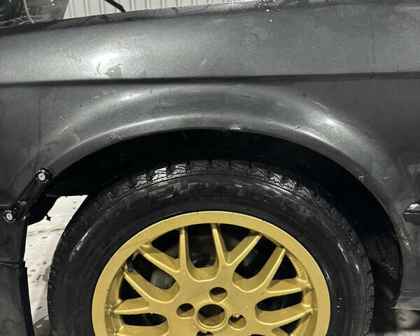 Серый БМВ 3 Серия, объемом двигателя 1.8 л и пробегом 333 тыс. км за 1200 $, фото 12 на Automoto.ua