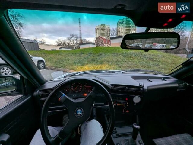 Серый БМВ 3 Серия, объемом двигателя 2.8 л и пробегом 360 тыс. км за 7500 $, фото 12 на Automoto.ua