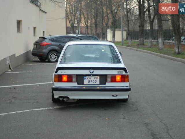 Серый БМВ 3 Серия, объемом двигателя 2.8 л и пробегом 360 тыс. км за 7500 $, фото 8 на Automoto.ua