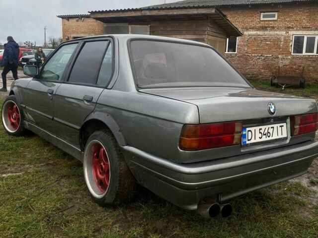 Серый БМВ 3 Серия, объемом двигателя 1.8 л и пробегом 312 тыс. км за 4000 $, фото 4 на Automoto.ua