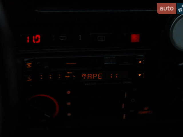 Серый БМВ 3 Серия, объемом двигателя 2.8 л и пробегом 360 тыс. км за 7500 $, фото 21 на Automoto.ua